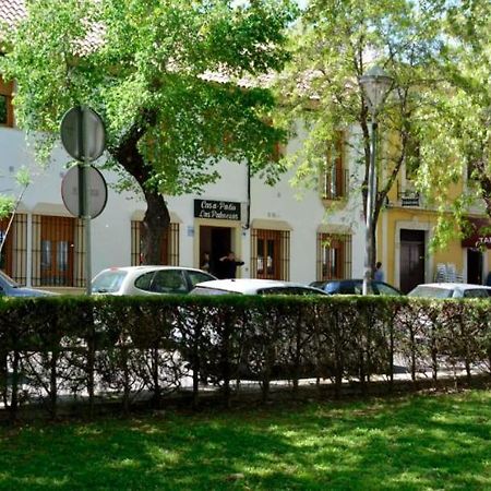 Casa Patio Las Palmeras Cordoba Con Piscina المظهر الخارجي الصورة