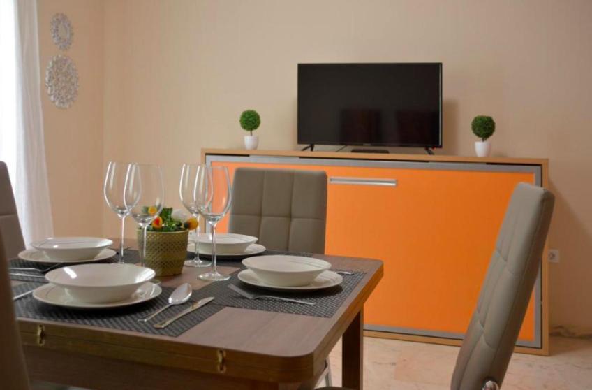 Casa Patio Las Palmeras Cordoba Con Piscina المظهر الخارجي الصورة